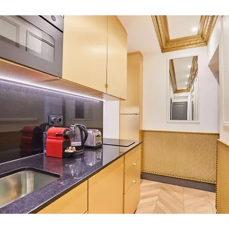 Champs Elysees - Avenue Montaigne By Prestige Appartamento *