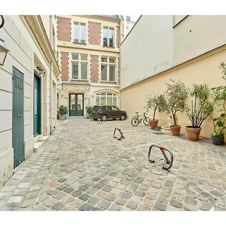 Champs Elysees - Avenue Montaigne By Prestige Parigi