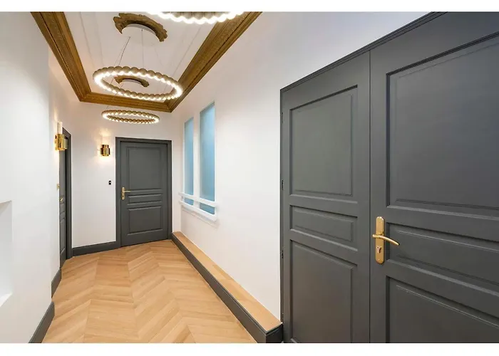 Champs Elysees - Avenue Montaigne By Prestige *