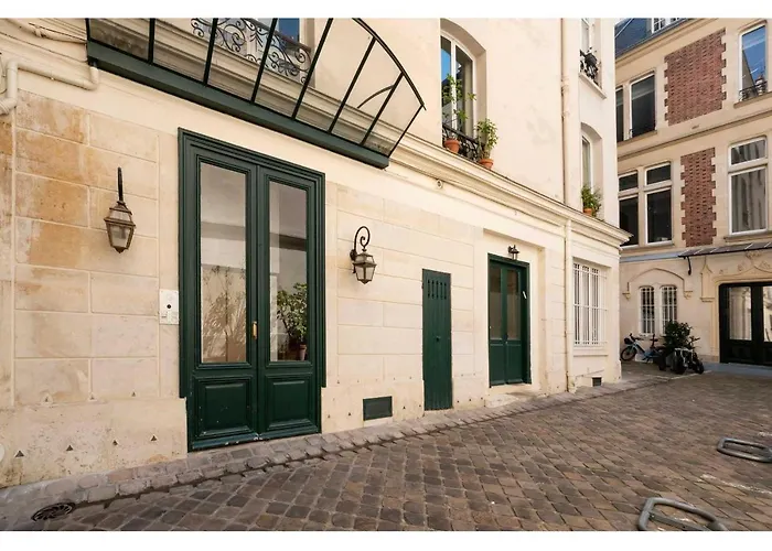 Champs Elysees - Avenue Montaigne By Prestige Apartament