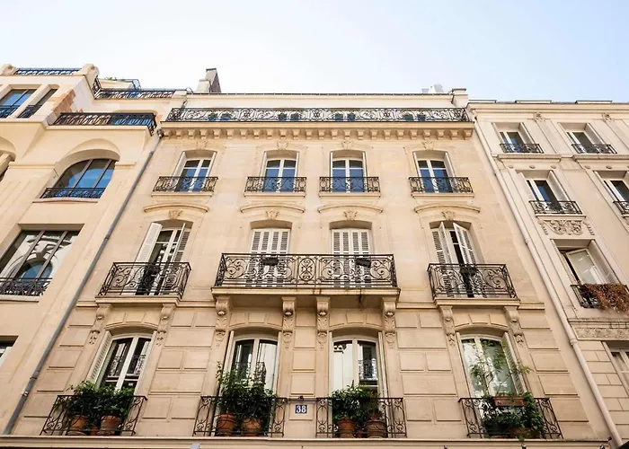 Champs Elysees - Avenue Montaigne By Prestige *